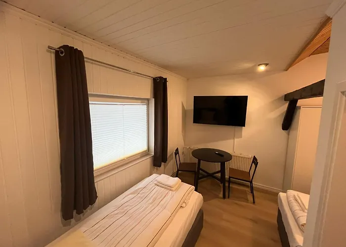 Дом отдыха In Ruhiger Lage Mit 2 Baedern *